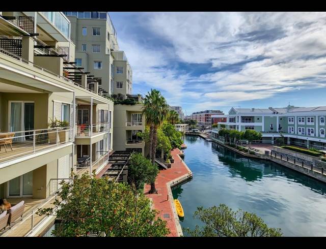 2 BEDROOM APARTMENT FOR SALE IN WATERFRONT